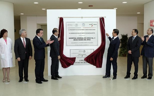 Le Président du Mexique, Enrique Peña Nieto, inaugure lHôpital General de Zona Nº 3 de Aguascalientes construit par SANJOSE 