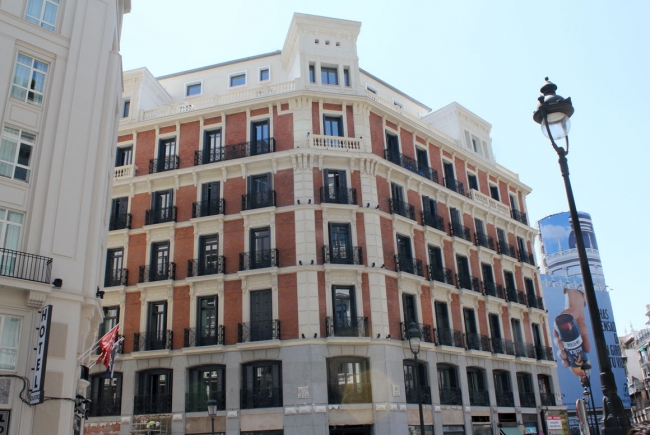 HOTEL JW MARRIOTT 5 ESTRELAS, MADRID