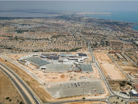 Sanjose ejecutar la urbanizacin I del Centro Comercial La Zenia de Orihuela, Alicante