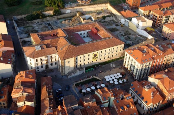 SANJOSE consolidar el edificio de la antigua Fbrica de Tabacos de Gijn
