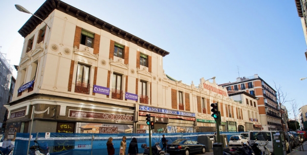 SANJOSE construir 26 viviendas, locales y garajes en la calle Fernando VI de Madrid